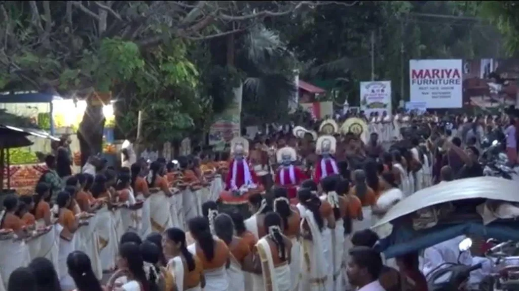 ‘കുലവാഴപുറപ്പാട്' എന്ന ചടങ്ങിൽ നിന്ന് 