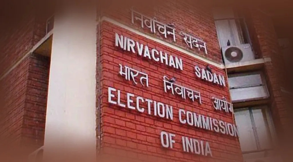 ഇന്ത്യയുടെ 75 വർഷത്തെ ജനാധിപത്യാനുഭവത്തിൽ ആദ്യമായാണ് തങ്ങളുടെ അധികാരപരിധിയിൽ പെടാത്ത “പൗരത്വ നിർണയം” എന്ന മേഖലയിലേക്ക് തിരഞ്ഞെടുപ്പ് കമ്മീഷൻ അമിതാധികാരം പ്രയോഗിക്കുന്നത്. 