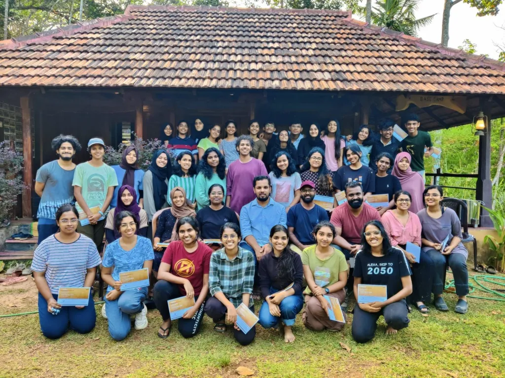 ഉർവി ഫൗണ്ടേഷന്റെ വർക്ക്ഷോപ്പിൽ നിന്ന്