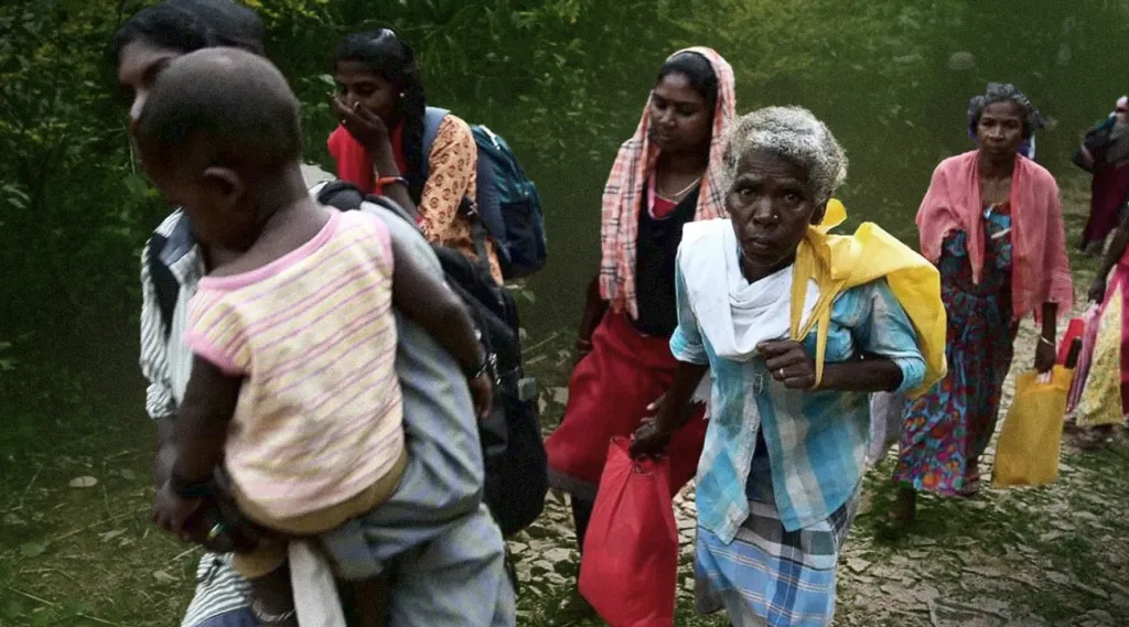 ദലിത്- ആദിവാസി സമൂഹങ്ങൾ കാലങ്ങളായി അനുഭവിക്കുന്ന ദാരിദ്ര്യവും സാമൂഹ്യ- സാമ്പത്തിക അസമത്വങ്ങളും ചരിത്രപരവും രാഷ്ട്രീയപരവുമായി വളരെയേറെ ബന്ധപ്പെട്ടതാണ്.  Photo: മുഹമ്മദ് ഹനാൻ.