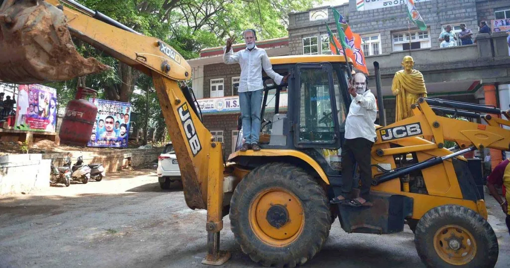 ബുൾഡോസർ രാജ്, ഇന്ത്യയെന്ന ജനാധിപത്യ മതേതര ഭരണഘടന റിപ്പബ്ലിക് നേരിടുന്ന ഏറ്റവും സങ്കീർണ്ണമായ വെല്ലുവിളി കൂടിയാണ്