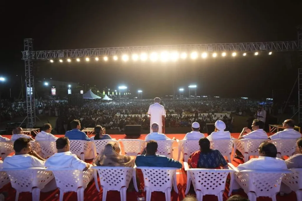 പൗരത്വ ഭേദഗതി നിയമത്തിനെതിരെ  കോഴിക്കോട് കടപ്പുറത്ത് നടന്ന ബഹുജനറാലി./ Photo: facebook CPIM Kerala