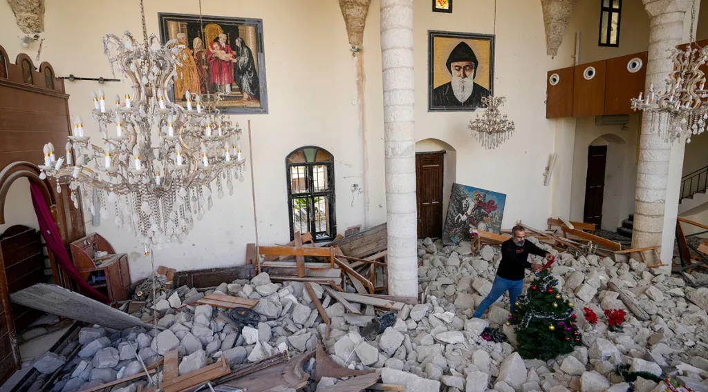 അമേരിക്കയുടെയും ഫ്രാൻസിന്റെയും മേൽനോട്ടത്തിൽ വെടിനിർത്തൽ പ്രാബല്യത്തിൽ വന്നതായി കരുതപ്പെടുന്ന ലെബനണിൽ, ഇസ്രയേൽ 4,500- പ്രാവശ്യമാണ് നിബന്ധനകൾ ലംഘിച്ചത്. 