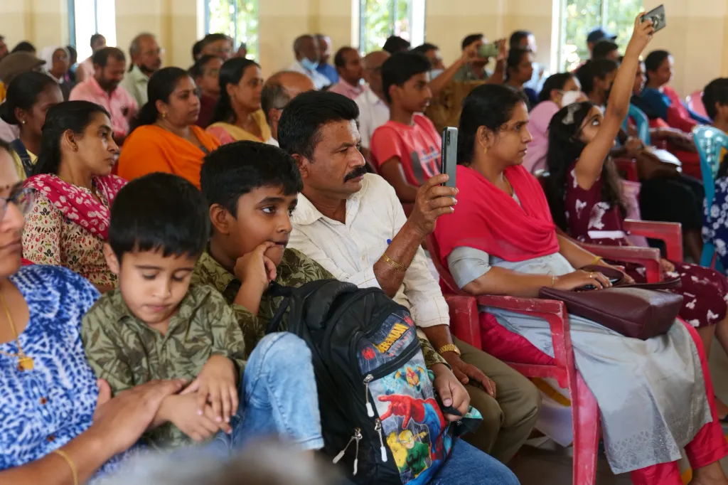 കലോത്സവ വേദിയിലെ കാണികള്‍