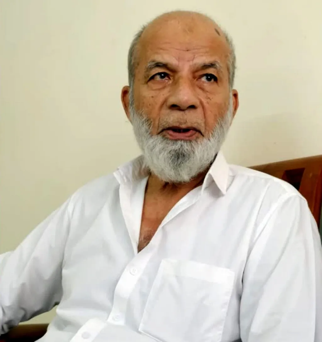 പഹൽഗാമിലെ ഭീകരാക്രമണത്തിന് ശേഷം, ഇവിടെ വർഷങ്ങളായി കഴിയുന്ന ഹംസയോടും മറ്റും ഇന്ത്യ വിടാൻ പറഞ്ഞപ്പോൾ സ്വാഭാവികമായി ചോദിക്കാവുന്ന ചോദ്യമാണ് പണ്ട് ഒ.വി. വിജയൻ ചോദിച്ചത് ' ഇവൻ ചെയ്ത കുറ്റമെന്താണ്'? എന്നാൽ ആ ചോദ്യം കേരളത്തിൽ പോലും ഉച്ചത്തിൽ ഉയരാൻ സാധ്യതയില്ല. 