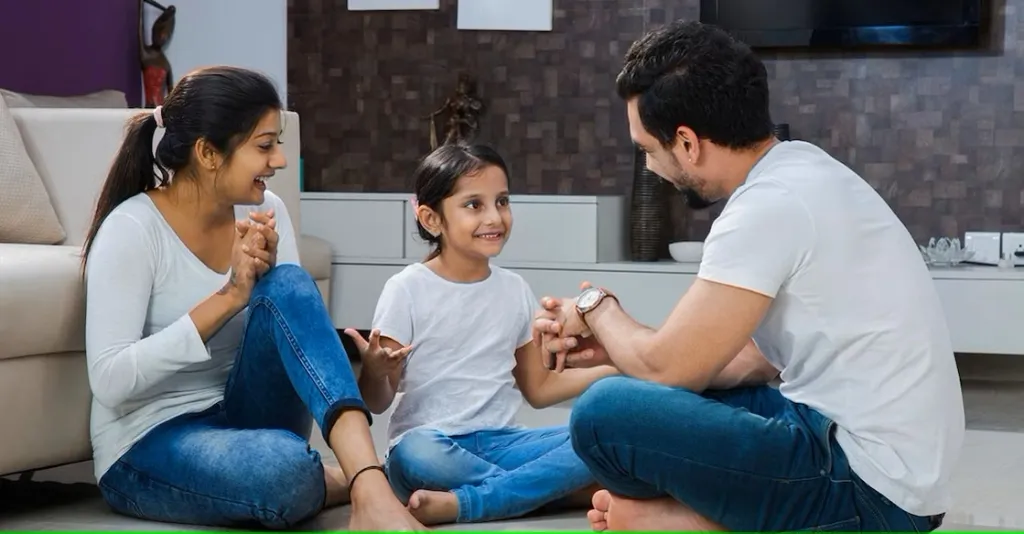 ഇന്ന് പരസ്പരം മനസ്സിലാക്കിയും സഹാനുഭൂതി പ്രോത്സാഹിപ്പിച്ചുകൊണ്ടും ‘ജന്റിൽ പെരന്റിംഗ്’ (gentle parenting) പോലുള്ള മനഃശാസ്ത്രപരമായ രീതികൾ പ്രചാരം നേടുകയാണ്.