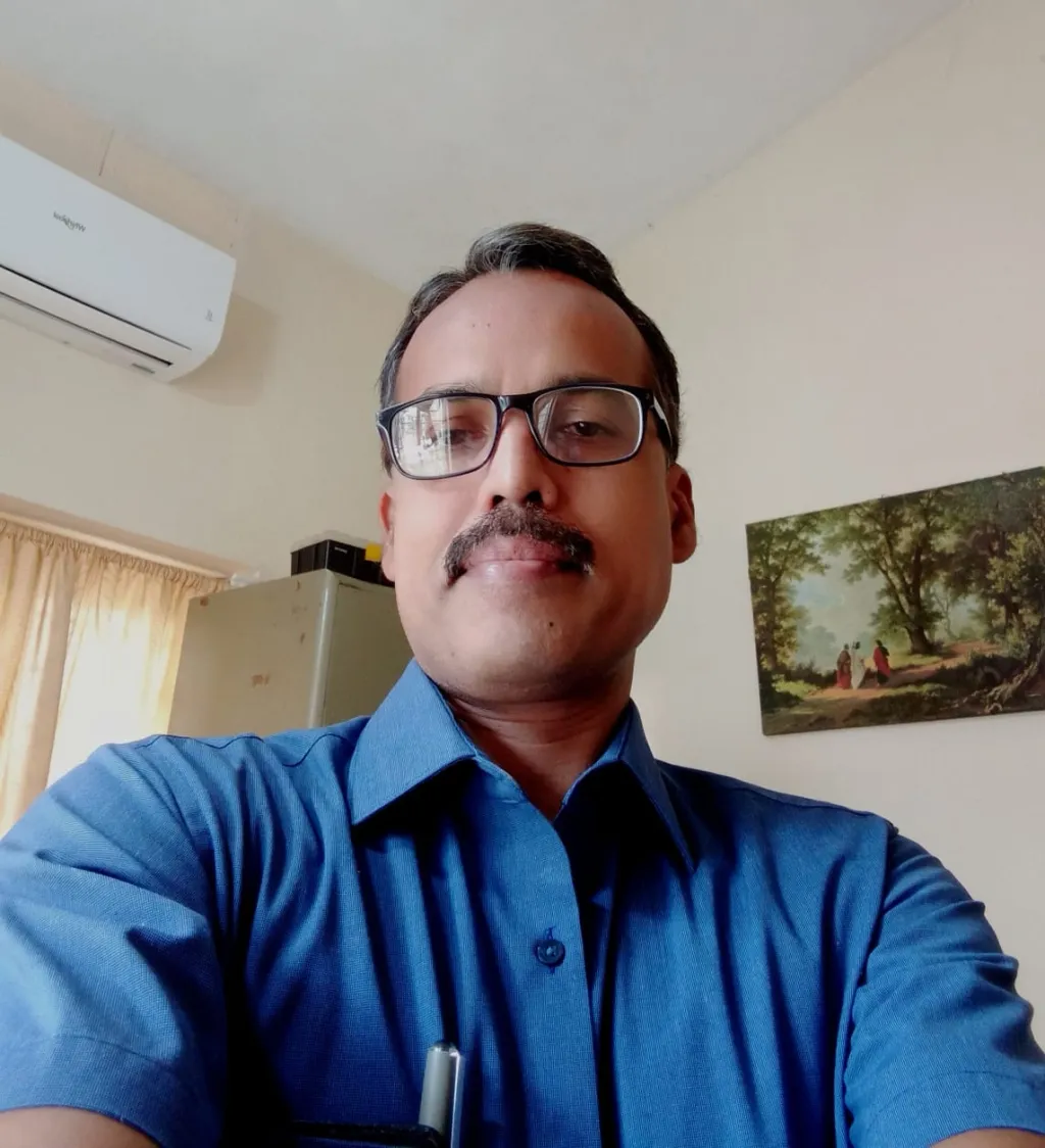 അഡ്വ.ജയരാജ് പയസ്