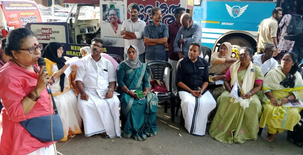 പുതിയ കാലത്ത് അസംഘടിതമേഖലകൾ സംഘടിക്കുകയും സമരം ചെയ്യുകയും ചെയ്യുന്നതിൽ നേതാക്കന്മാർക്കുള്ള ഉൾഭയം വളരെ വ്യക്തമാണ്.