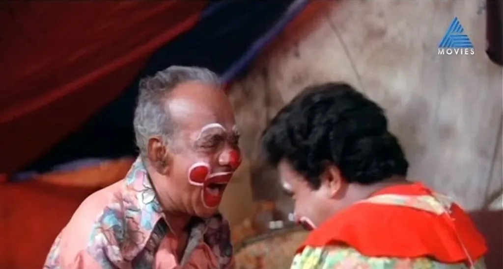 ‘ജോക്കറി’ൽ ഓർമയുടേയും മറവിയുടേയും തീരങ്ങളിലാണ് ബഹദൂർ കഥാപാത്രത്തിന്റെ സഞ്ചാരം. 