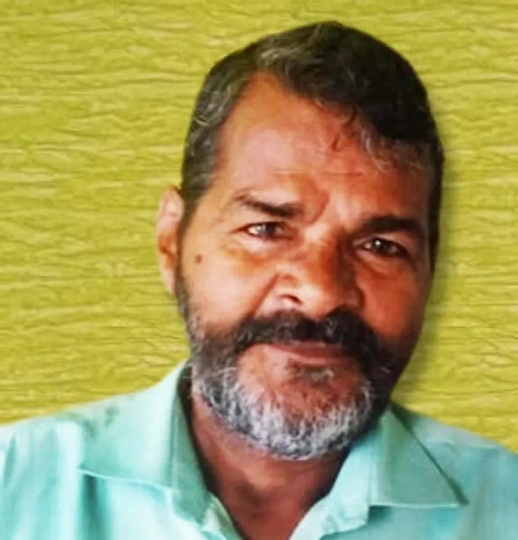 ‘തസ്കരൻ എന്ന മണിയൻപിള്ളയുടെ ആത്മകഥ’ യിലെ മണിയന്പിള്ള, താൻ കള്ളനായി ജീവിക്കേണ്ടിവന്നതിൻ്റെ കാരണം പോയി തൊടുന്നത് ഒരു അധ്യാപകനിൽത്തന്നെയാണ്.