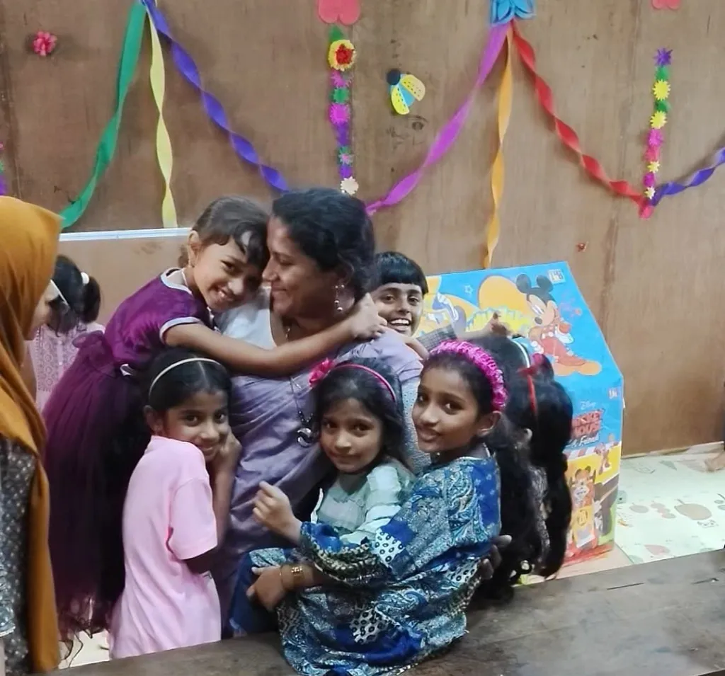 കുട്ടികളുടെ സന്തോഷങ്ങൾക്ക് ഞങ്ങൾ നിറപ്പകിട്ടേകുമ്പോൾ അതിനു മാറ്റുകൂട്ടാൻ ഒരുപാട് സുമനസ്സുകൾ ഒപ്പമുണ്ട്, ഞങ്ങളുടെ സ്‌നേഹം ഇവിടെ അറിയിക്കുന്നു.