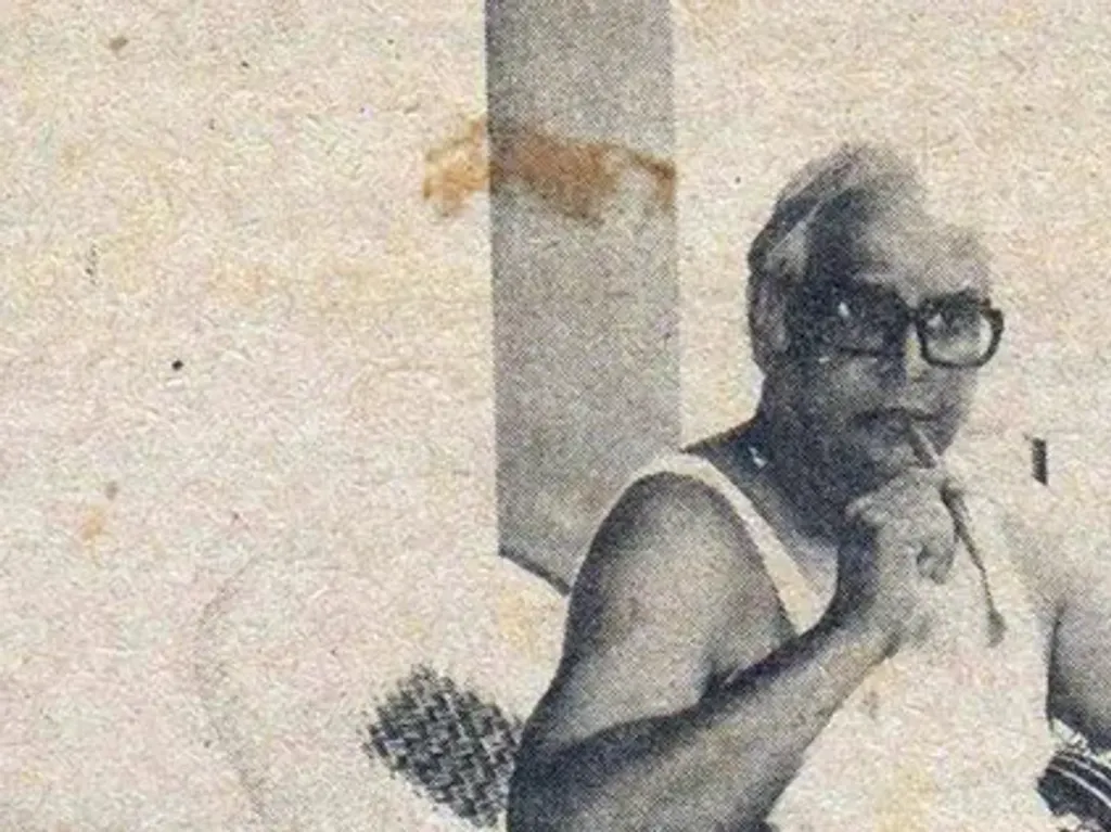 അധികാരരാഷ്ട്രീയത്തിൽ പങ്കുകാരായി മാറിയ കമ്മ്യൂണിസ്റ്റ് പാർട്ടികളെ പലപാടു വിമർശിക്കുമ്പോഴും ഭാസ്കരൻ മാഷ്, നിരവധി കവിതകളിൽ, തന്റെ തലമുറ പിന്തുടർന്നിരുന്ന ആദർശപ്രത്യയശാസ്ത്രങ്ങളോട് ആഴത്തിലുള്ള മമത പുലർത്തുകയും ഒപ്പം ആദർശലോപത്തിലുള്ള ഗൃഹാതുരവേദനയിൽ നീറുകയും ചെയ്യുന്നുണ്ട്.