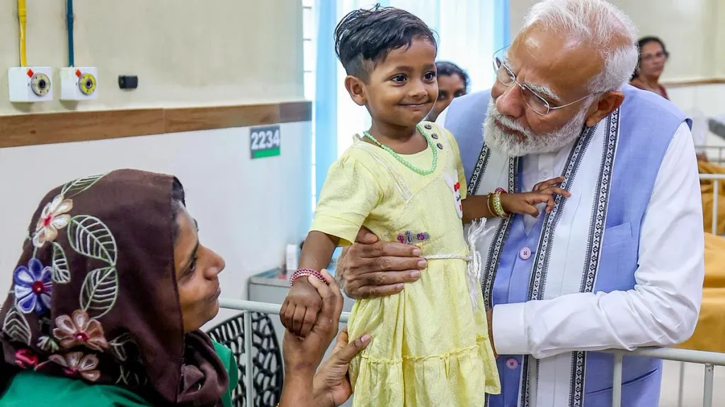 2024 ഓഗസ്റ്റ് 11 നു വയനാട്ടിലെത്തിയ പ്രധാനമന്ത്രി നരേന്ദ്രമോദി ആശുപത്രിയില് വെച്ച് ദുരിതബാധിതയായ ജസീലയോട് സംസാരിക്കുകയും അവരുടെ മകളെ താലോലിക്കുകയും ചെയ്യുന്നു