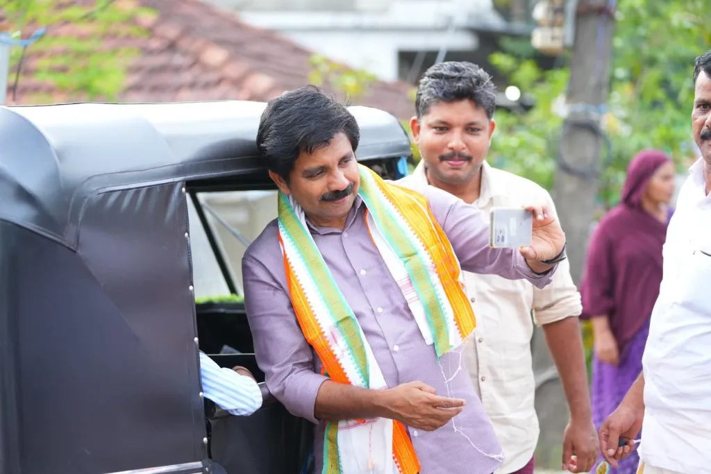 ആര്യാടൻ ഷൗക്കത്തിന്റേത്, യു ഡി എഫിന്റെ ഒറ്റക്കെട്ടായ പ്രവർത്തനത്തിന്റെ വിജയമാണ്. ഒപ്പം ലീഗിന്റെ കഠിനാധ്വാനത്തിന്റെയും. 