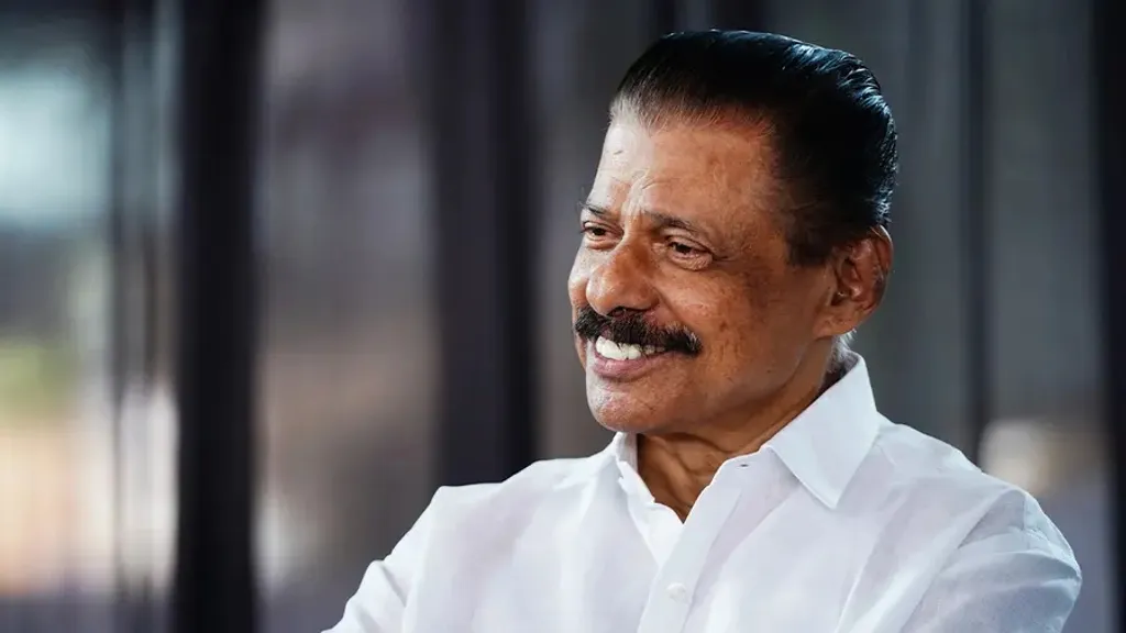 നിലമ്പൂർ ഉപതെരഞ്ഞെടുപ്പിന്റെ പശ്ചാത്തലത്തിൽ സി പി എം സെക്രട്ടറി ആർ എസ് എസ് ബന്ധത്തെ ചരിത്രപരമായി ന്യായീകരിച്ചത്  ഒട്ടും നിഷ്ക്കളങ്കമായിരുന്നില്ല. അത് നിരന്തരമായി ഇസ്‌ലാമിക് രാഷ്ട്രീയത്തെ എതിർവശത്ത് നിർത്തുന്ന ഒരു വാചാടോപം നടത്തുന്നതിന്റെ പശ്ചാത്തലത്തിൽക്കൂടിയാണ്. 