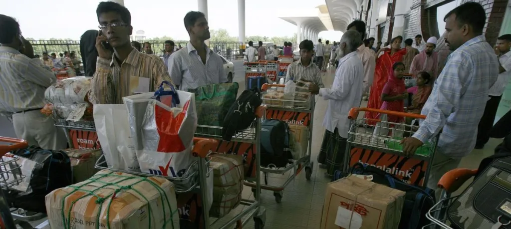 കുടിയേറ്റങ്ങൾ ഇന്ന് ഏതൊരു രാജ്യത്തിന്റെയും രാഷ്ട്രസ്വത്വത്തെ പുതിയതായി നിർവചിക്കാൻ കെൽപ്പുള്ള ഒരു രാഷ്ട്രീയ പെരുമാറ്റത്തെക്കൂടി അടയാളപ്പെടുത്തുന്നു