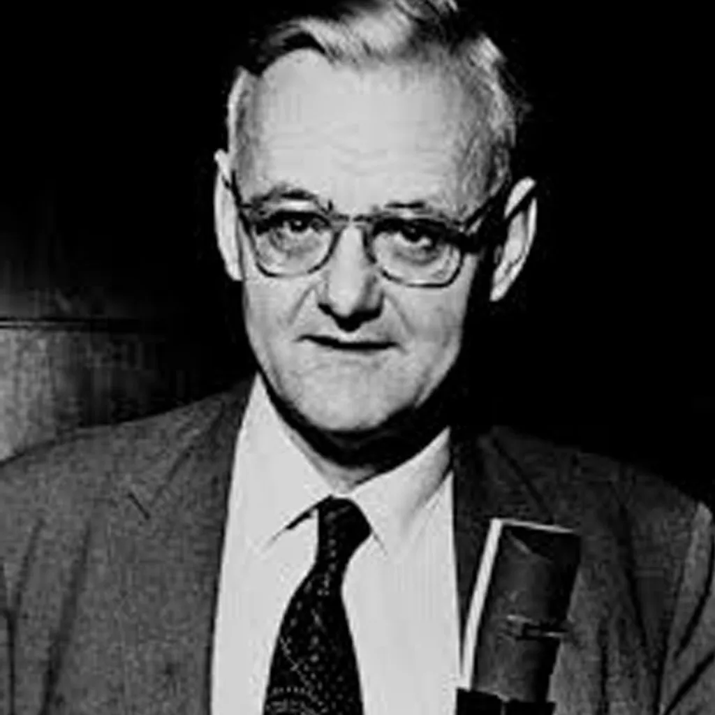 ഹംഫ്രി ഓസ്‌മോൻഡ് എന്ന വിഖ്യാത ഡോക്ടറിന്റെ ഒരു പ്രബന്ധത്തിൽനിന്നാണ് ഹക്സിലി മെസ്‌ക്കലിനെ കുറിച്ചു ആദ്യം അറിഞ്ഞത്. ഭ്രാന്തിന്റെ (Szhizophrenia) ജൈവരസതന്ത്രത്തിന് സമാനമാണ് മെസ്‌ക്കലിന്റെ പ്രവർത്തനം എന്ന് ഹംഫ്രിയുടെ ഗവേഷണം തെളിയിച്ചു.