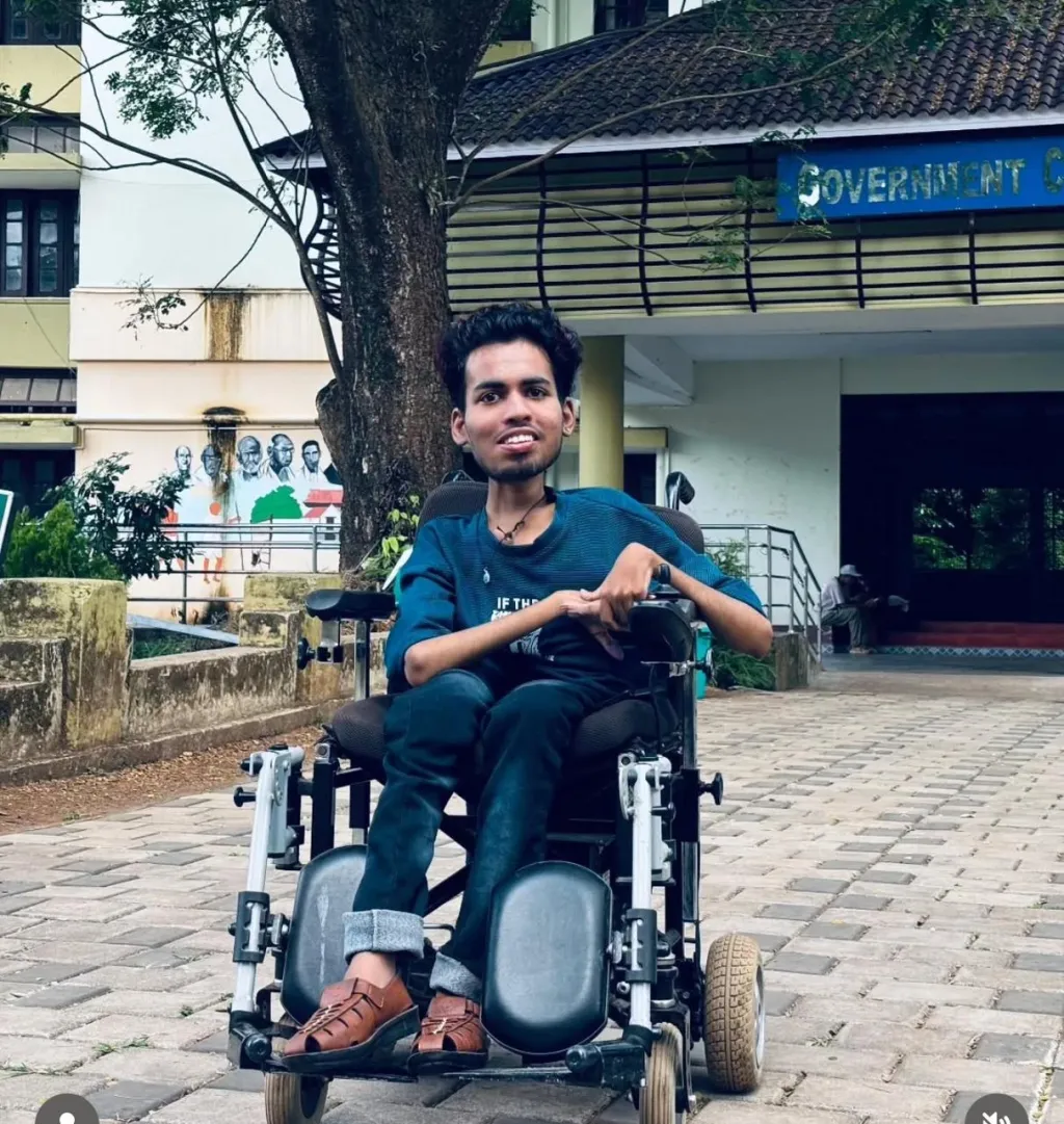 കോട്ടയം നാട്ടകം ഗവൺമെന്റ് കോളേജ് ചെയർപേഴ്സൺ കാർത്തിക്