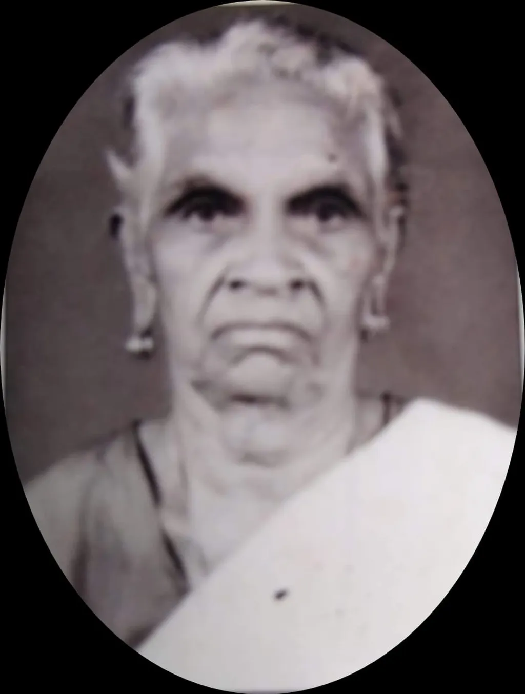 സി. ആര്‍ സുലോചനയുടെ അമ്മ ലക്ഷ്മി 