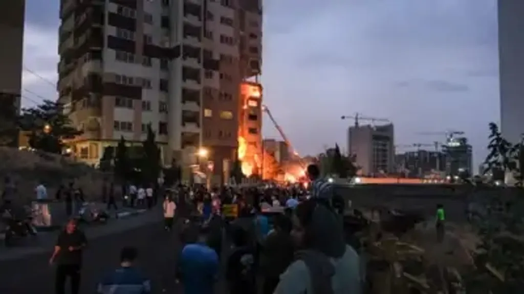 അമേരിക്കയുടെയും മറ്റിതര സാമ്രാജ്യത്വ ശക്തികളുടെയും ആസൂത്രണ തന്ത്രത്തിലാണ് ഇസ്രായേൽ കഴിഞ്ഞ വെള്ളിയാഴ്ച രാത്രി 'ഓപ്പറേഷൻ റൈസിംഗ് ലയൺ' എ് നാമകരണം ചെയ്തിരിക്കുന്ന ആക്രമണപരമ്പരയ്ക്ക് തുടക്കം കുറിച്ചത്. 