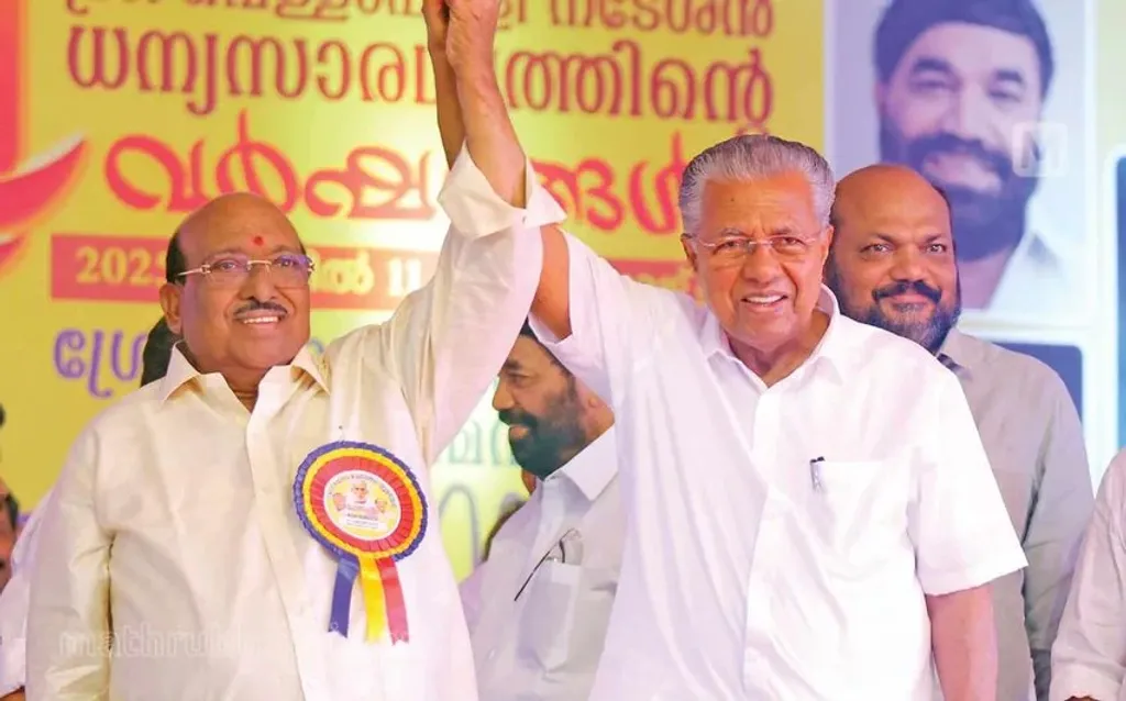 നിലവിലെ അവസ്ഥയിൽ ഏറ്റവും ഭയാനകമായ വസ്തുത, നിരന്തരം വർഗീയ നിലപാടുകൾ സ്വീകരിക്കുകയും അത് പൊതുസമൂഹത്തിനു മുമ്പിൽ സധൈര്യം പ്രഖ്യാപിക്കുകയും ചെയ്യുന്ന വെള്ളാപ്പള്ളി നടേശനോട് മുഖ്യമന്ത്രി പിണറായി വിജയൻ സ്വീകരിക്കുന്ന നിലപാടാണ്.