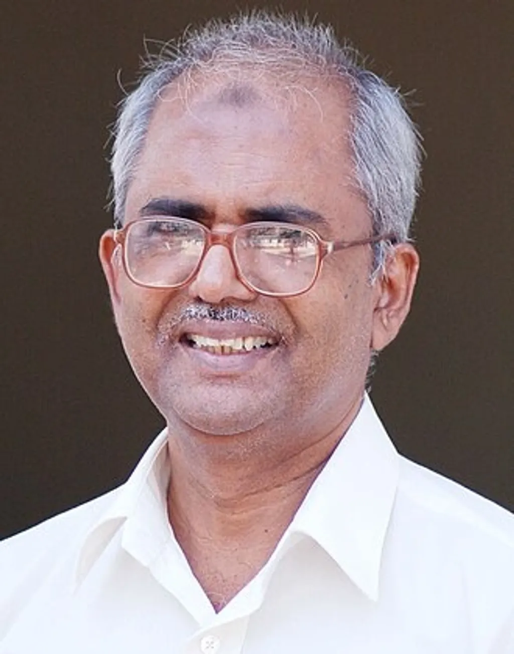 വണ്ടൂർ സംവരണമണ്ഡലമായതുകൊണ്ട് ഭൂരിപക്ഷ മുസ്ലിംങ്ങൾക്ക് അവരുടെ സമുദായത്തിലുള്ള ഒരാൾക്ക് വോട്ട് ചെയ്യാനുള്ള അവകാശം നഷ്ടപ്പെടുന്നു എന്ന് മുമ്പ് ഒ. അബ്ദുള്ള പറഞ്ഞതിൽ എല്ലാം അടങ്ങിയിട്ടുണ്ട്.