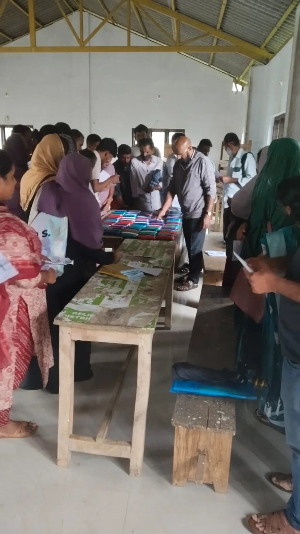 ഉരുൾപൊട്ടലുണ്ടായ മേപ്പാടി പഞ്ചായത്തിലെ  മുണ്ടക്കൈ - ചൂരൽമല പ്രദേശത്തുള്ള ആയിരത്തിലധികം കുടുംബങ്ങളിലുള്ളവർക്ക് വേണ്ടി  മേപ്പാടിയിൽ നടന്ന നേത്രപരിശോധനാ ക്യാമ്പ് 