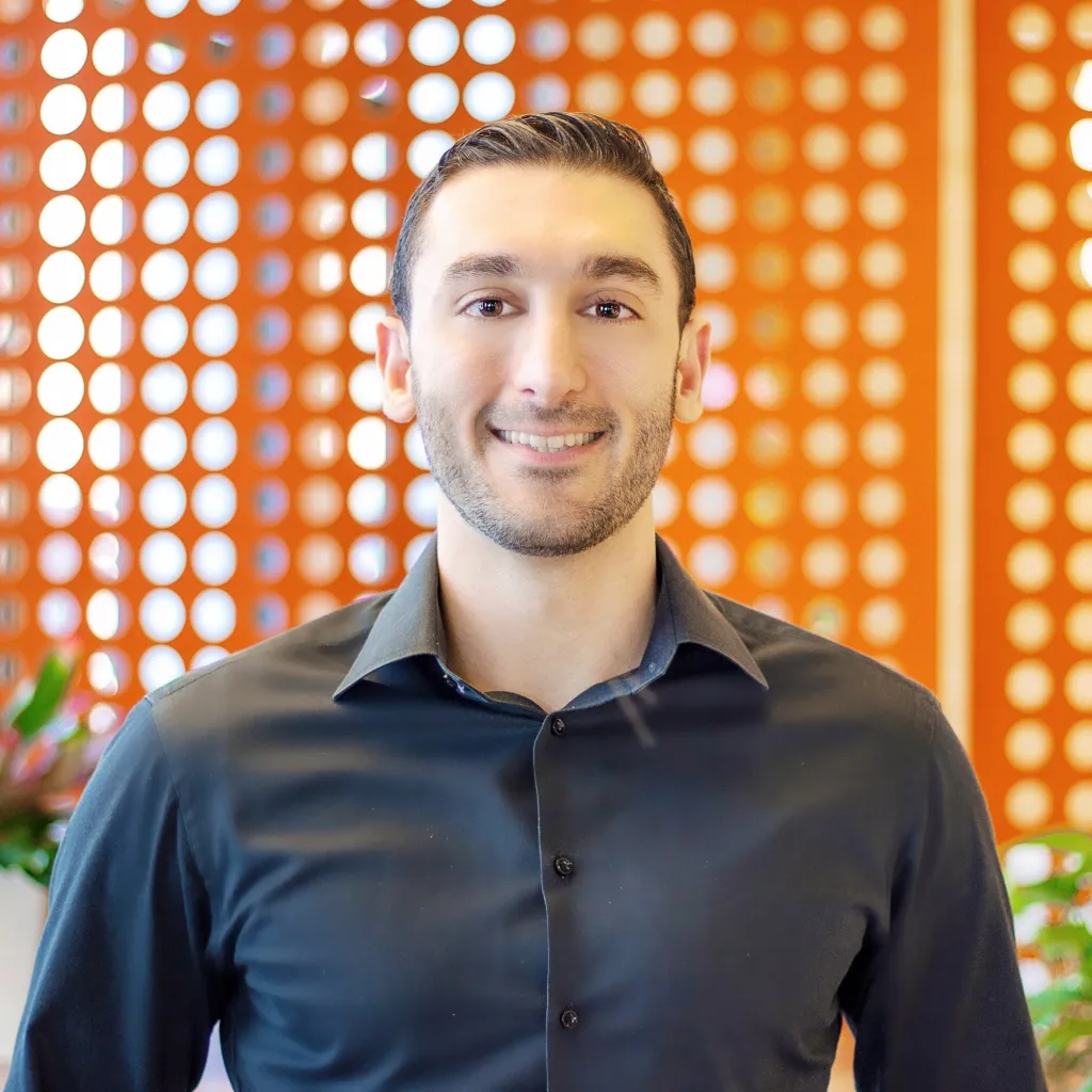 കാലിഫോർണിയയിലെ മാനസികാരോഗ്യവിദഗ്ധൻ ഡോ. കാമറൺ സെപാഹ് ആണ് ഡോപമിൻ ഫാസ്റ്റിങ് എന്ന ആശയം അവതരിപ്പിച്ചതെന്നാണ് വായനയിൽ മനസിലായത്.