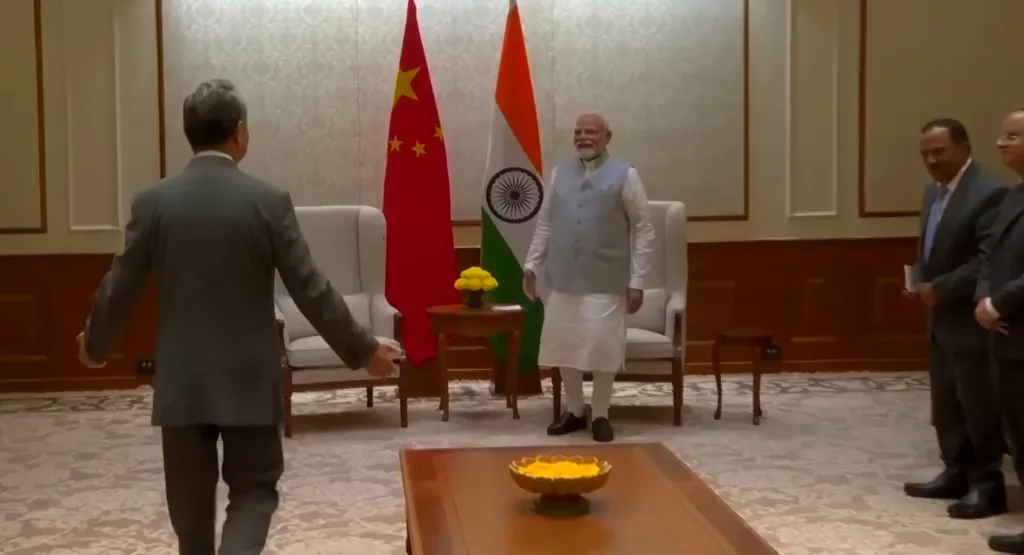 കഴിഞ്ഞ ആഴ്ച ചൈനീസ് വിദേശകാര്യ മന്ത്രിക്ക് ഇന്ത്യയിൽ ആവേശകരമായ വരവേൽപ്പാണ് നൽകിയത്.