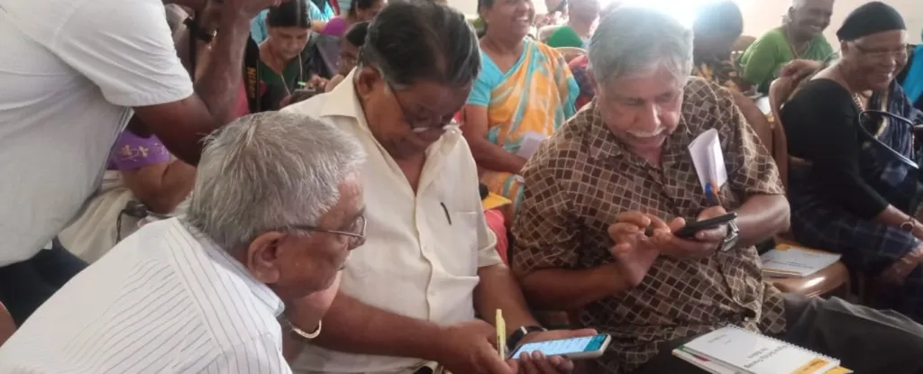 പ്രായമായവർക്ക് ഡിജിറ്റൽ സൗകര്യം ഉറപ്പാക്കാനുള്ള ശ്രമങ്ങളും പ്രധാനമാണ്. 