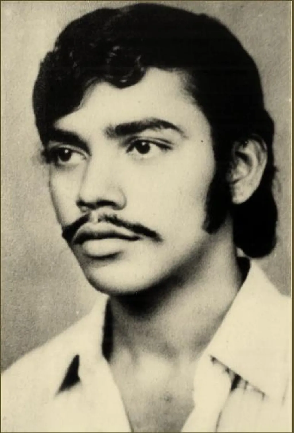 മലയാളി മനഃസാക്ഷിയെ ഉറങ്ങാൻ അനുവദിക്കാത്ത നിർബന്ധിത തിരോധനമാണ് അടിയന്തരാവസ്ഥകാലത്ത് അപ്രത്യക്ഷനായ എൻജിനീയറിങ് വിദ്യാർത്ഥി രാജന്റേത്.