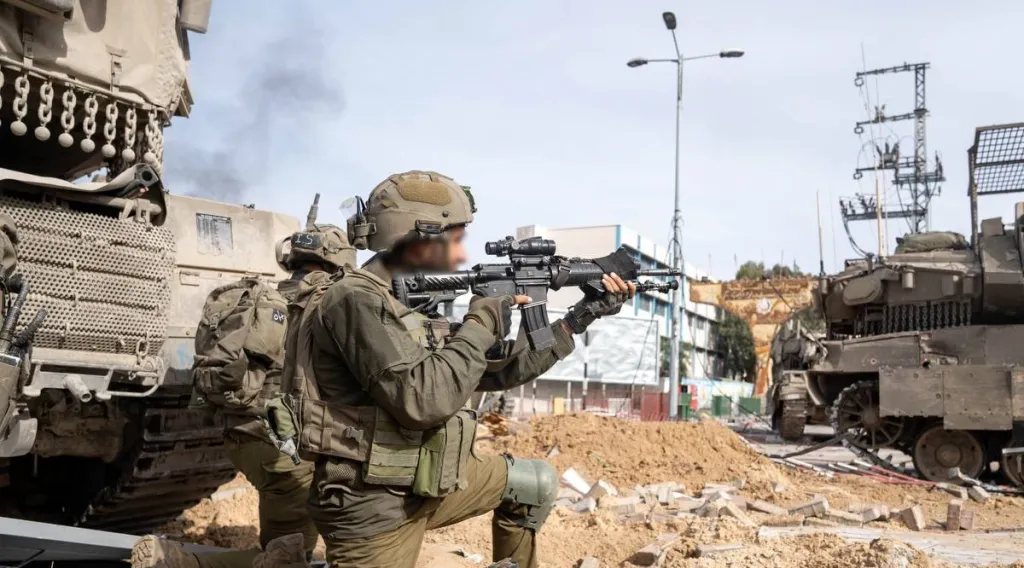 ഇത് ഹമാസിനെതിരെയോ മറ്റേതെങ്കിലും തീവ്രവാദ സംഘടനകൾക്കെതിരെയോ നടത്തുന്ന ആക്രമണമേയല്ല. ഒരു ജനതയെ കൃത്യമായി ഉന്നംവെച്ച് നടക്കുന്ന വംശഹത്യയാണ്. 