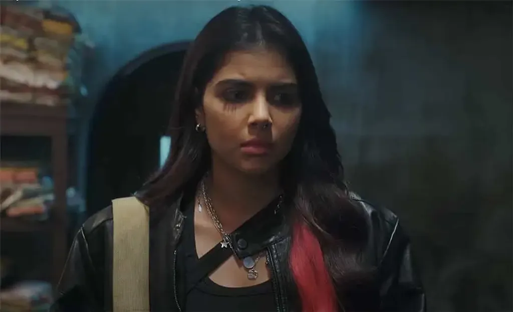  പുരുഷാധികാരത്തിന്റെ ഇരയായ നീലിയെ, ഭയമുളവാക്കുന്ന യക്ഷിയുടെ രൂപത്തിലാണ് മിത്തുകൾ പറഞ്ഞുവെക്കുന്നത്. ഒരുതരത്തിലും സ്ത്രീപക്ഷമായ വ്യാഖ്യാനങ്ങൾ വന്നുകൂടെന്നതാവാം ഇതിനു കാരണം.