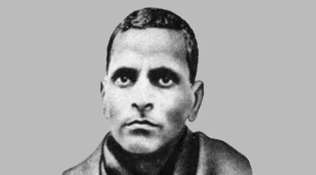 തെലുഗു സംസാരിക്കുന്നവർക്കു വേണ്ടിയുള്ള ആന്ധ്രപ്രദേശ് എന്ന സംസ്ഥാനത്തിന് വേണ്ടിയുള്ള സമരത്തിൽ പോറ്റി ശ്രീരാമലു 56 ദിവസത്തെ നിരാഹാര സമരത്തിനൊടുവിൽ മരിച്ചതോടെ (1952 ഡിസംബർ-16) നിയന്ത്രിക്കാനാവാത്തവണ്ണം പടരുന്ന പുതിയ ഇന്ത്യയിലെ ഉപദേശീയതാ കലാപങ്ങളുടെ അപായസൂചനകൾ തിരിച്ചറിഞ്ഞ കേന്ദ്ര സർക്കാർ, ഭാഷാടിസ്ഥാനത്തിലുള്ള സംസ്ഥാനങ്ങളുടെ രൂപവത്ക്കരണത്തിനുള്ള പ്രക്രിയ തുടങ്ങി. 