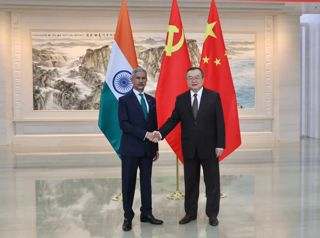 . ജൂലൈ 13-15 തീയതികളിലെ തന്റെ യാത്രയിൽ വിദേശകാര്യമന്ത്രി എസ്. ജയശങ്കർ ചൈനീസ് നേതാക്കളോട് പറഞ്ഞതുപോലെ, അതിർത്തിയിലെ ശാന്തതയാണ് തന്ത്രപരമായ വിശ്വാസത്തിന്റെ അടിസ്ഥാനം.