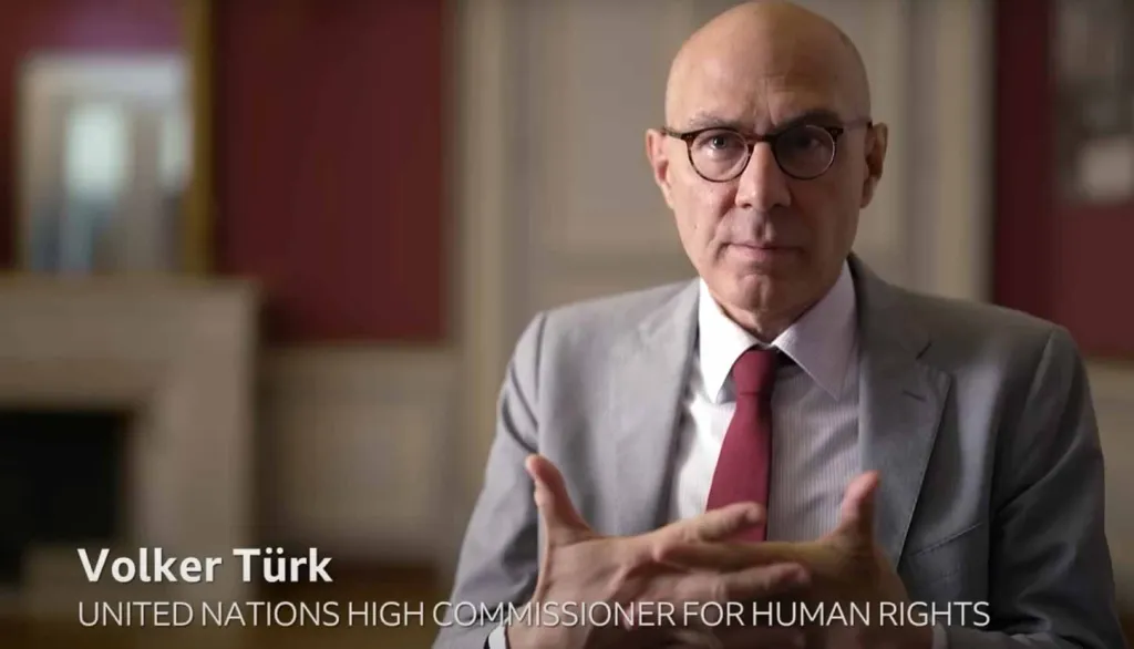 യു.എൻ മനുഷ്യാവകാശ ഹൈക്കമ്മീഷണർ വോൾക്കർ ടർക് പറയുന്നു, "ഭക്ഷണവിതരണ കേന്ദ്രങ്ങളിലേക്ക് പ്രവേശിക്കാൻ ശ്രമിച്ച നൂറുകണക്കിന് മനുഷ്യർ കൊല്ലപ്പെട്ടതിന്റെ വ്യക്തമായ തെളിവുകൾ ഞങ്ങളുടെ മുന്നിലുണ്ട്. 