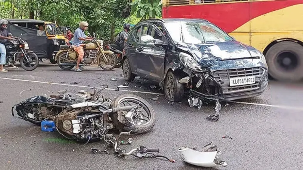 അപകടങ്ങളുടെ എണ്ണം വർദ്ധിച്ചുവരുന്ന പ്രവണതയാണ് കേരളാ പോലീസിൻ്റെ കണക്കുകൾ സൂചിപ്പിക്കുന്നത്. 2020- 21 വർഷങ്ങളിൽ കോവിഡ് കാരണം അപകടങ്ങൾ കുറഞ്ഞത് ഒരു സ്വാഭാവിക പ്രതിഭാസമായിരുന്നു.