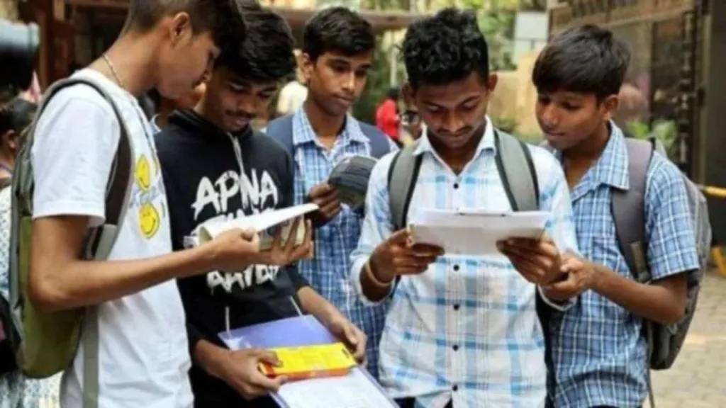 കഴിഞ്ഞ വർഷം, ഇതേ സമീകരണരീതിയെ, സാങ്കേതിക കാരണങ്ങൾ മുൻനിർത്തി ഹൈക്കോടതി തള്ളിയപ്പോഴുണ്ടായ വാർത്താ പ്രാധാന്യവും ഹൈപ്പും എന്നാൽ ഈ വാർത്തയ്ക്കുണ്ടായില്ല.