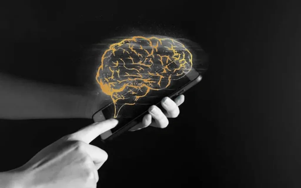 സോഷ്യൽ മീഡിയാ ഉപയോഗം കുറയ്ക്കുന്നത് ഇൻഫ്ലുവൻസർമാരുടെ സ്വാധീനത്തിലുള്ള അനാവശ്യ പർച്ചേയ്സുകൾ ഒഴിവാക്കാൻ സഹായിക്കും. ആഡംബര ഉത്പന്നങ്ങളും ജീവിതശൈലിയും പ്രോത്സാഹിപ്പിക്കുന്നവരെ അൺ ഫോളോ ചെയ്യുന്നതും നന്നാകും.