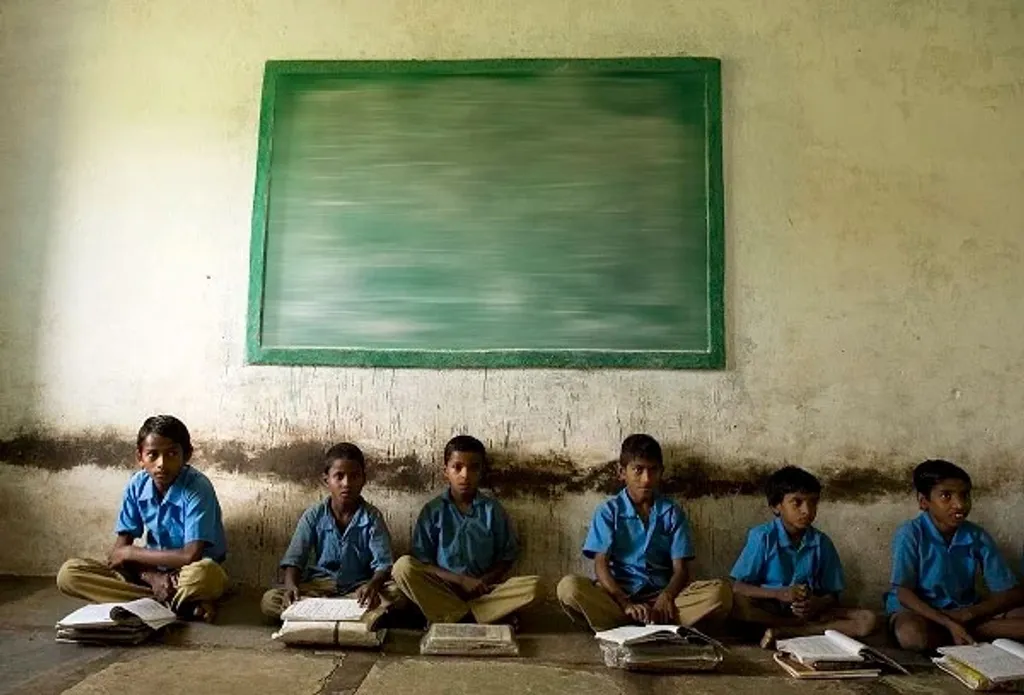 വിദ്യാഭ്യാസത്തെ കുട്ടിയുടെയും പൊതുസമൂഹത്തിന്റെയും അവകാശമാക്കി മാറ്റുന്നതായിരുന്നു 2009-ലെ ചരിത്രപ്രസിദ്ധമായ നിയമം.