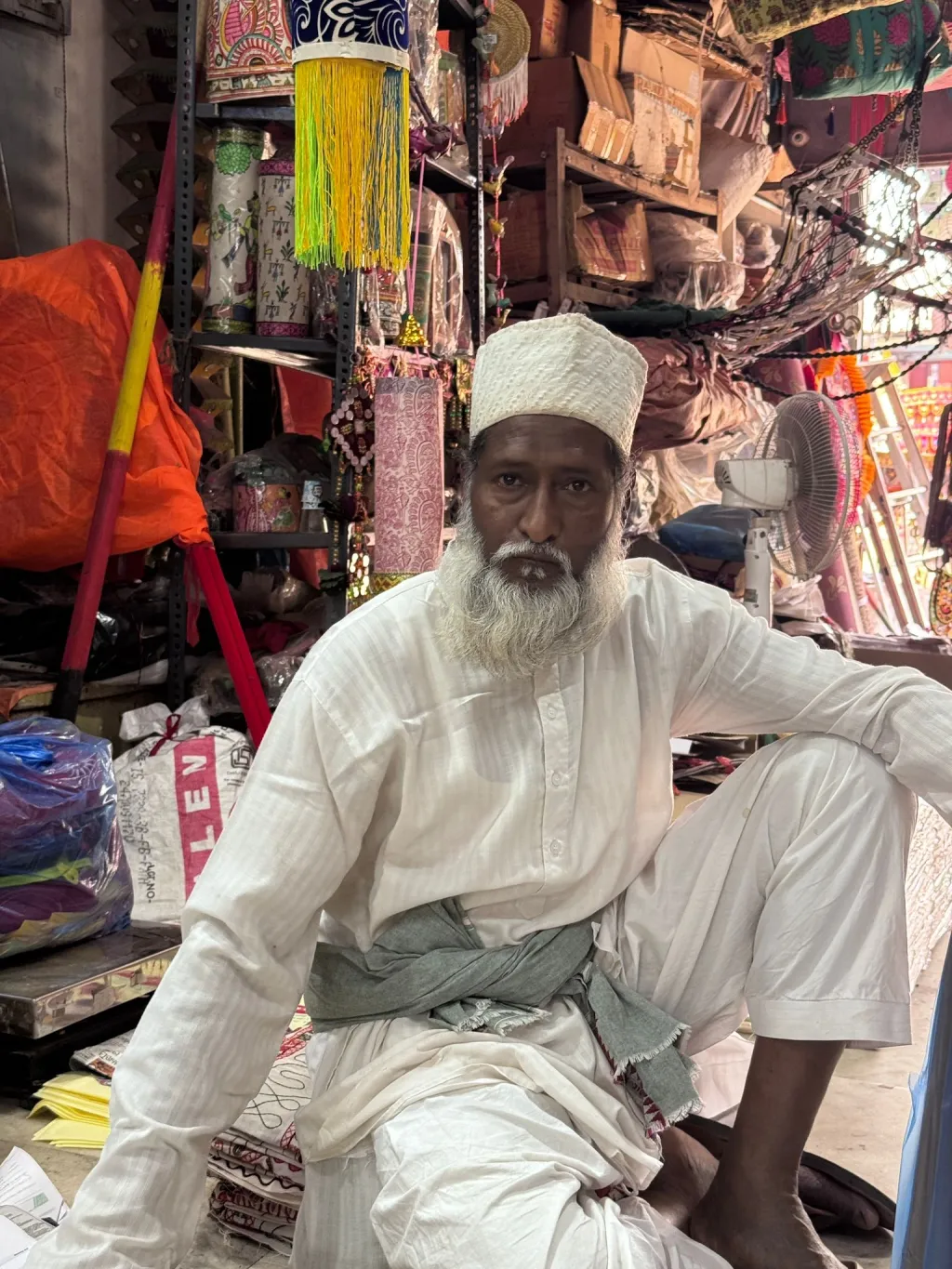 രഥയാത്രയ്ക്ക് ആവശ്യമായ ചാന്ദുവയും കാനോപ്പികളും, തോരണങ്ങളും കുടകളും നിർമ്മിക്കുന്നവരിൽ വലിയൊരു വിഭാഗം പിപ്പിലിയിലെ മുസ്ലിം സമുദായത്തിൽപ്പെട്ടവരാണെന്ന് പറഞ്ഞല്ലോ.