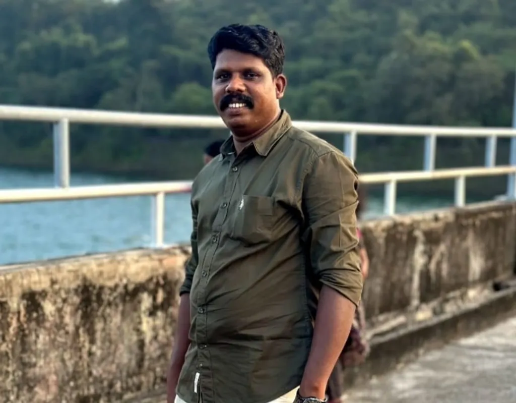 ജാതിവ്യവസ്ഥയുടെ സ്ഥാപനവൽകൃത സ്വഭാവത്തിന്റെ ഏറ്റവും പുതിയതും ഞെട്ടിക്കുന്നതുമായ അനുഭവമാണ് കേരള സർവകലാശാലയിൽ അടുത്തിടെ വിപിൻ വിജയൻ എന്ന ഗവേഷണ വിദ്യാർത്ഥിക്കുണ്ടായത്.