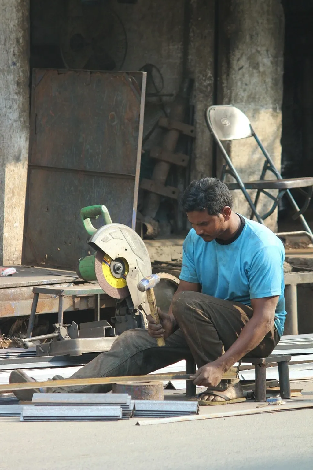 അസംഘടിത- ചെറുകിട തൊഴിലിടങ്ങളിലെ സാധാരണ തൊഴിലാളികളുടെ അവകാശങ്ങൾക്കും തൊഴിൽ സുരക്ഷയ്ക്കും പ്രതികൂല പ്രത്യാഘാതമുണ്ടാക്കുന്നതാണ് ലേബർ കോഡുകൾ എന്നതാണ് പ്രധാന വിമർശനം. PC: Pixabay. 