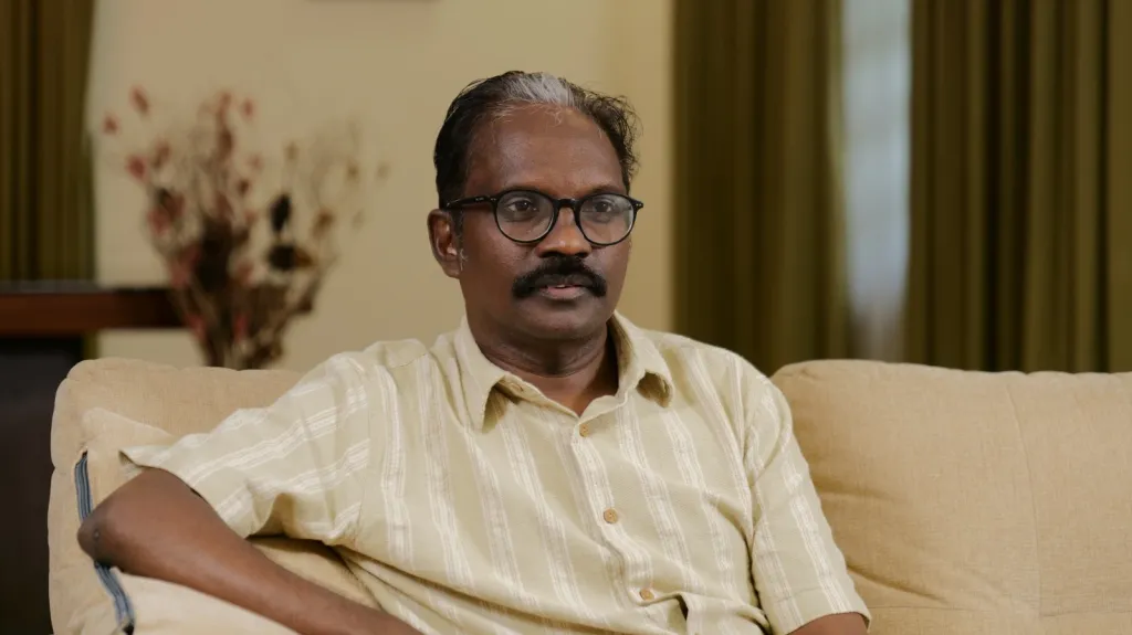 ‘‘കേരള ചലച്ചിത്രമേളയുടെ മുപ്പതു വർഷത്തെ ചരിത്രത്തിലാദ്യമായാണ് ചലച്ചിത്ര അക്കാദമി ചെയർമാനും  ആർട്ടിസ്റ്റിക്ക് ഡയറക്ടറും ഇല്ലാത്ത മേള നടക്കുന്നത്’’- സംവിധായകൻ ഡോ. ബിജു.