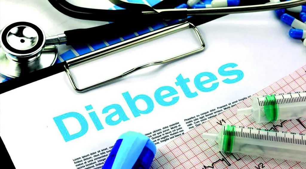 നമ്മുടെ രക്തത്തിലെ പഞ്ചസാര കൂടുന്നതും, കുറയുന്നതും, നോർമലായി നിൽക്കുന്നതും 40- ലേറെ ഘടകങ്ങളുടെ സ്വാധീനത്തലാണ്. അതിൽ ഭക്ഷണവും വ്യായാമവും രണ്ട് പ്രധാന ഘടകങ്ങൾ മാത്രമാണ്. ഇത് കൂടാതെ ഉറക്കം, മാനസിക ഉല്ലാസം, മനസിക സംഘർഷം, ആർത്തവം, ഇൻഫെക് ഷൻ തുടങ്ങി നിരവധി ഘടകങ്ങൾ പഞ്ചസാരയുടെ വ്യതിയാനങ്ങൾക്ക് കാരണമാകുന്നു.