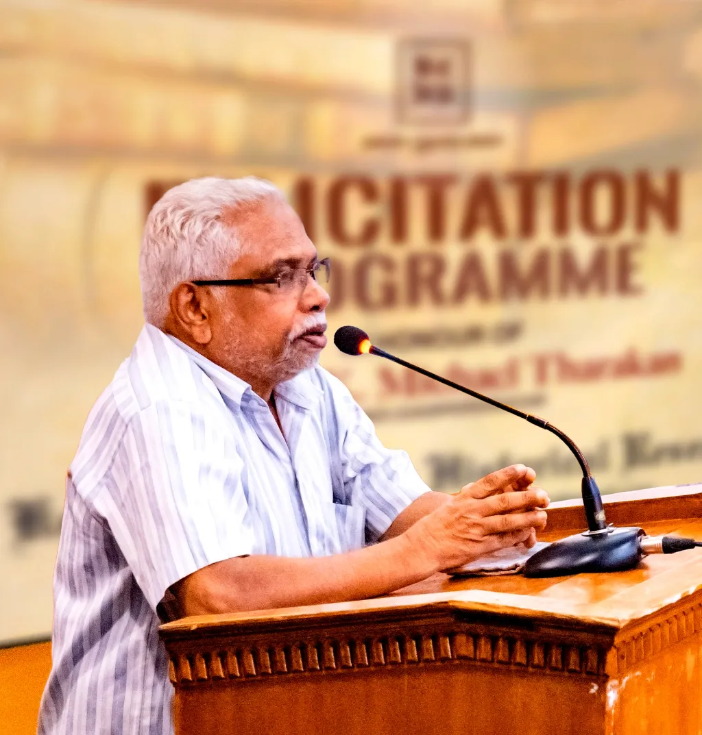 ഒരിക്കൽ പോലും അക്കാദമികമായി തന്നെ ആരെങ്കിലും ചോദ്യം ചെയ്യുന്നത് ഒരുതരത്തിലും ഭയപ്പെടുകയോ അതിൽ അസഹിഷ്ണുത പ്രകടിപ്പിക്കുകയോ ചെയ്യുന്ന ആളല്ലായിരുന്നു അദ്ദേഹം. തന്നെ ചോദ്യം ചെയ്യുന്ന വിദ്യാർത്ഥികളെയായിരുന്നു അദ്ദേഹത്തിനിഷ്ടം. അത്തരം അധ്യാപകരെ വർത്തമാന അക്കാദമിക് രംഗത്ത് കാണാൻ പ്രയാസമാണ്.  