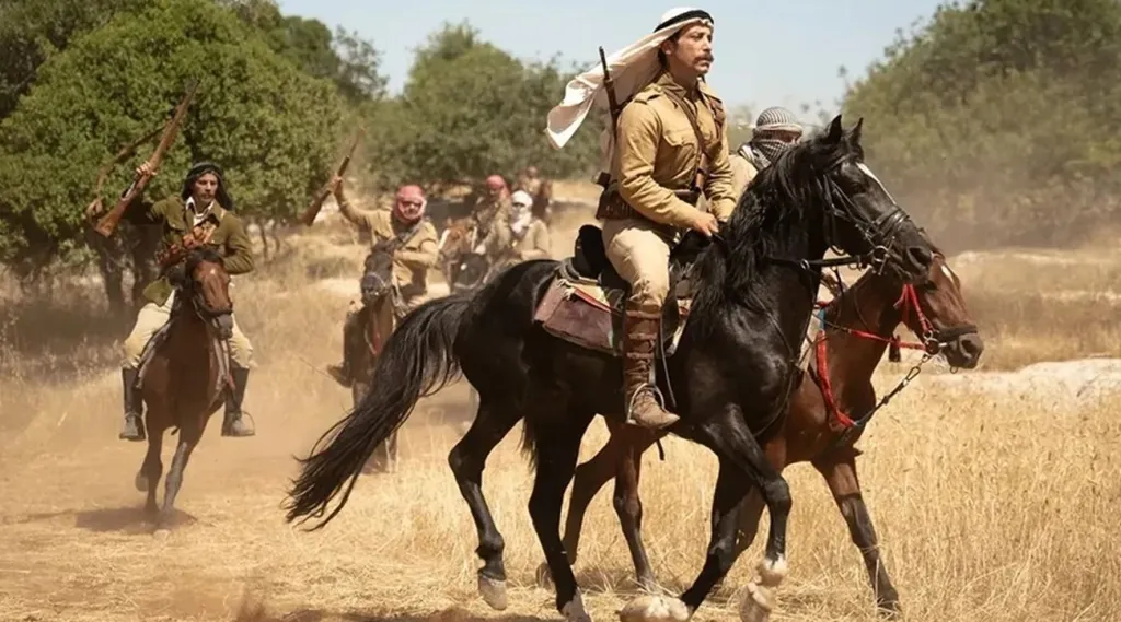 പലസ്തീനിലെ കൊളോണിയൽ ഭരണകൂടം തദ്ദേശീയ മനുഷ്യർക്കെതിരെ നടത്തിയ ക്രൂരതകളെ ഈ ചിത്രം കാണിച്ചുതരുന്നു. സ്വന്തം ഭൂമിയിൽനിന്നും ദേശത്തുനിന്നും ബഹിഷ്കൃതരാക്കപ്പെടുന്ന ഒരു ജനതയുടെ നിലവിളികൾ ഇവിടെ ഉയർന്നു കേൾക്കാം.