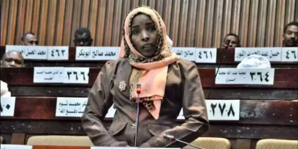 സുഡാനിലെ ഭൗതികശാസ്ത്രജ്ഞയും, ആക്ടിവിസ്റ്റും, മനുഷ്യാകവകാശ പ്രവർത്തകയും രാജ്യ ചരിത്രത്തിൽ പാർലമെന്റിലേക്ക് തെരഞ്ഞെടുക്കപ്പെട്ട ഏറ്റവും പ്രായം കുറഞ്ഞ വ്യക്തിയുമായിരുന്ന സിഹാം ഹസ്സൻ ഹുസ്ബല്ലയെപ്പോലും ആർഎസ്എഫ് ഭീകരർ വെറുതെവിട്ടില്ല.