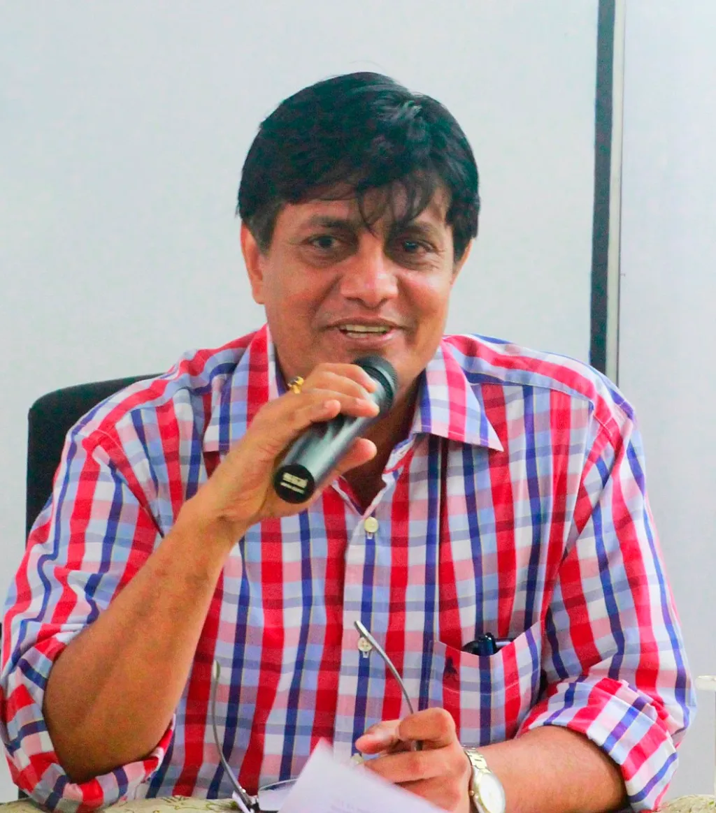 രാഷ്ട്രീയ സൈദ്ധാന്തികനും എഴുത്തുകാരനുമായ ടി.ടി. ശ്രീകുമാർ