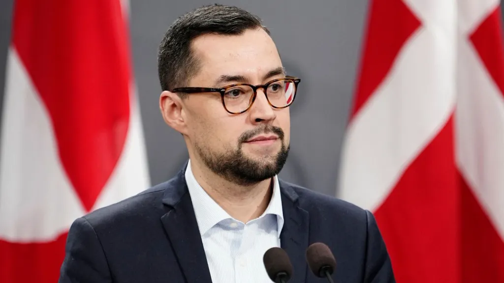 ഗ്രീൻലാൻഡിന്റെ നിലപാട് വളരെ വ്യക്തമാണ്. തങ്ങളുടെ രാഷ്ട്രീയ പദവിയെയും ഭാവിയെയും മറ്റുള്ളവർ ബഹുമാനിക്കണമെന്നാണ് അവർ ആഗ്രഹിക്കുന്നത്. 